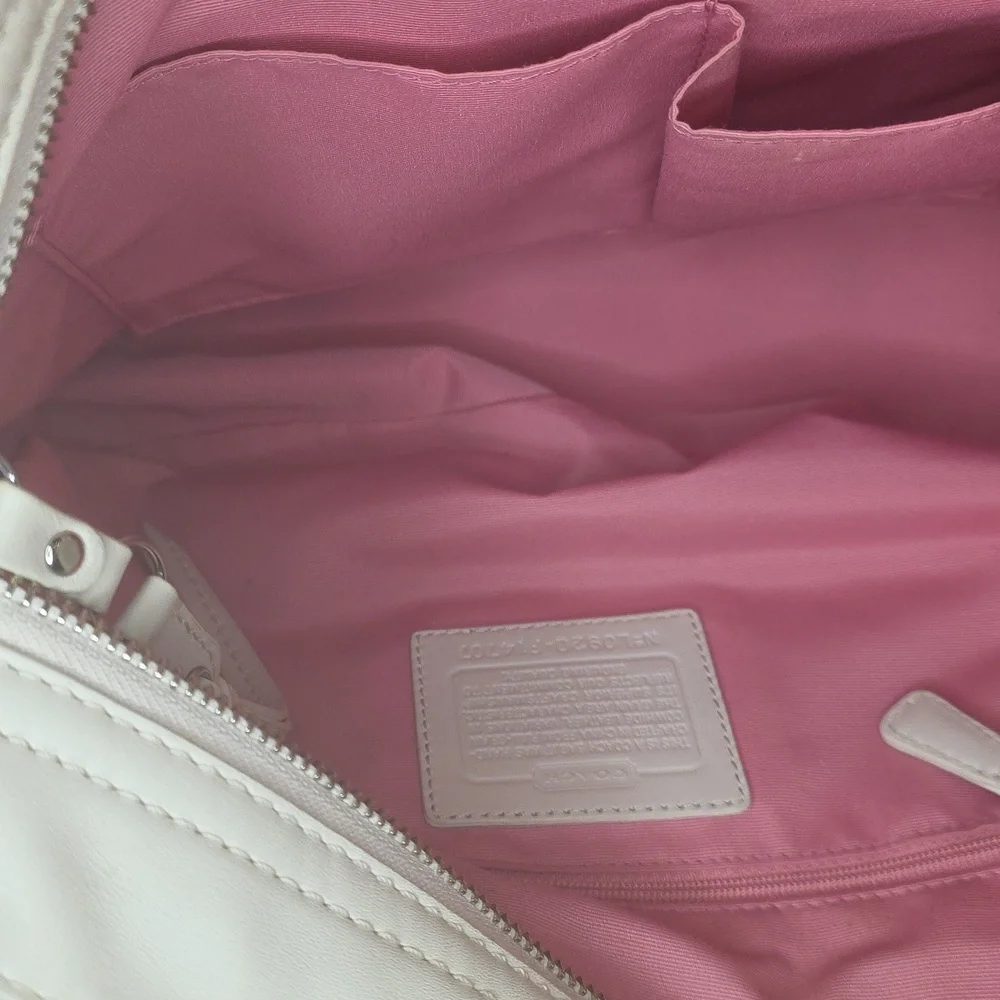 Coach Zoe HOBO NWOT 14707 Y2K - Picture 12 of 12
